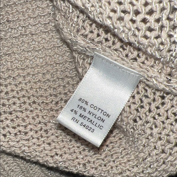 Banana Republic Soft Pink Knit Sweater - Picture 7 of 7